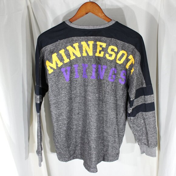MN Vikings NFL Gray and Black Long Sleeve Shirt - Size M - Picture 4 of 9